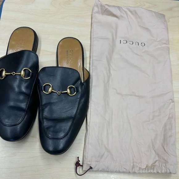 Gucci | Shoes | Mens Gucci Slipons Size 8 | Poshmark display picture 2